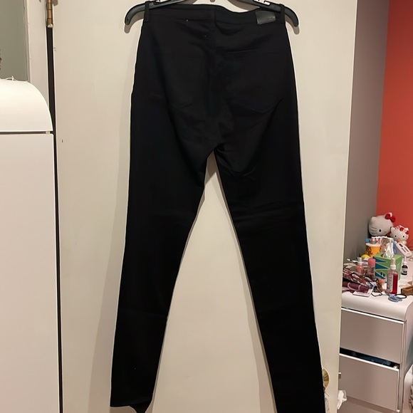 Dish Demi High Rise Black Skinny Jeans - Picture 4 of 6